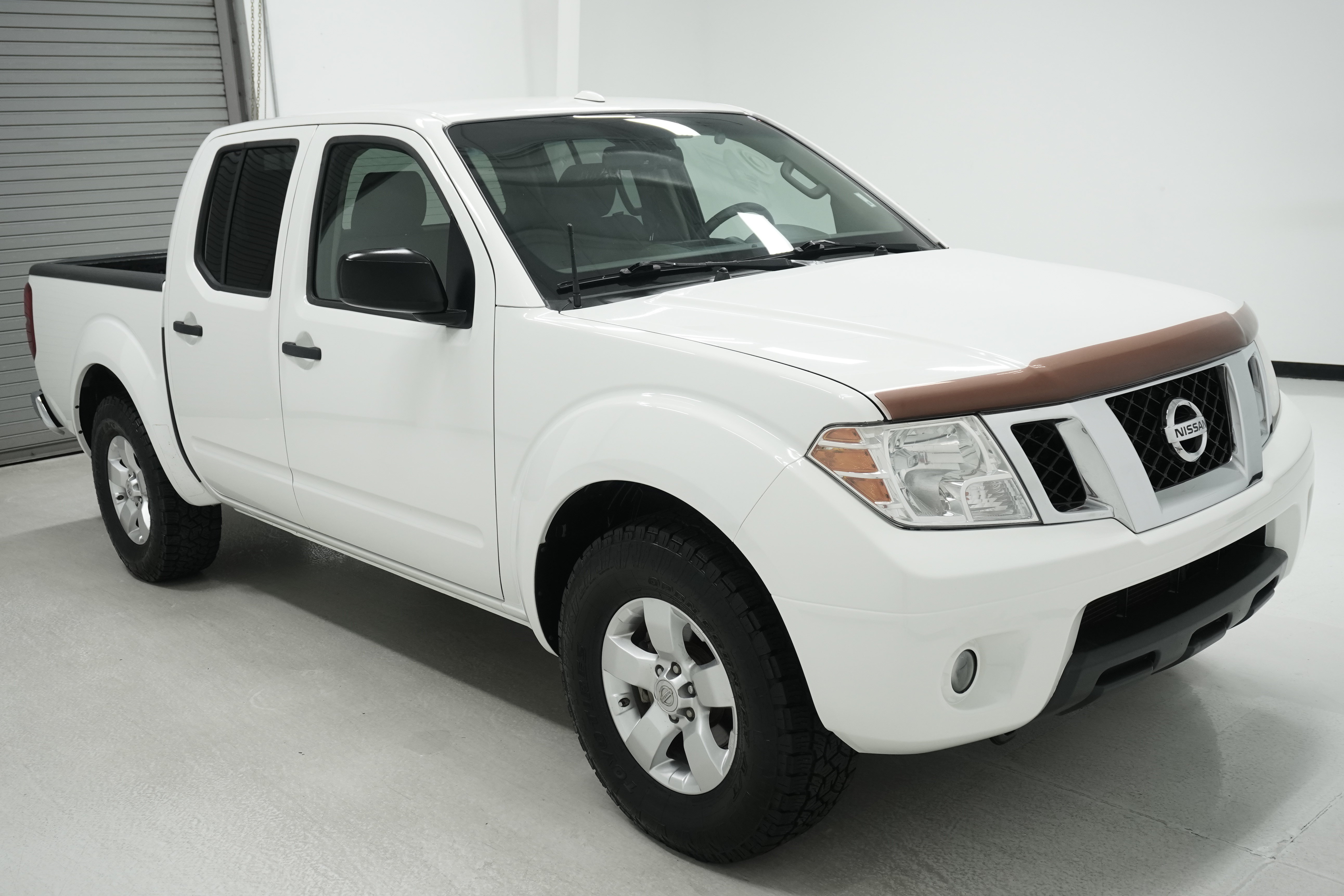 Used 2013 Nissan Frontier SV w/ SV Value Truck Pkg RWD image 3