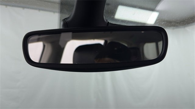 Used 2023 Chrysler Pacifica Touring-L image 35