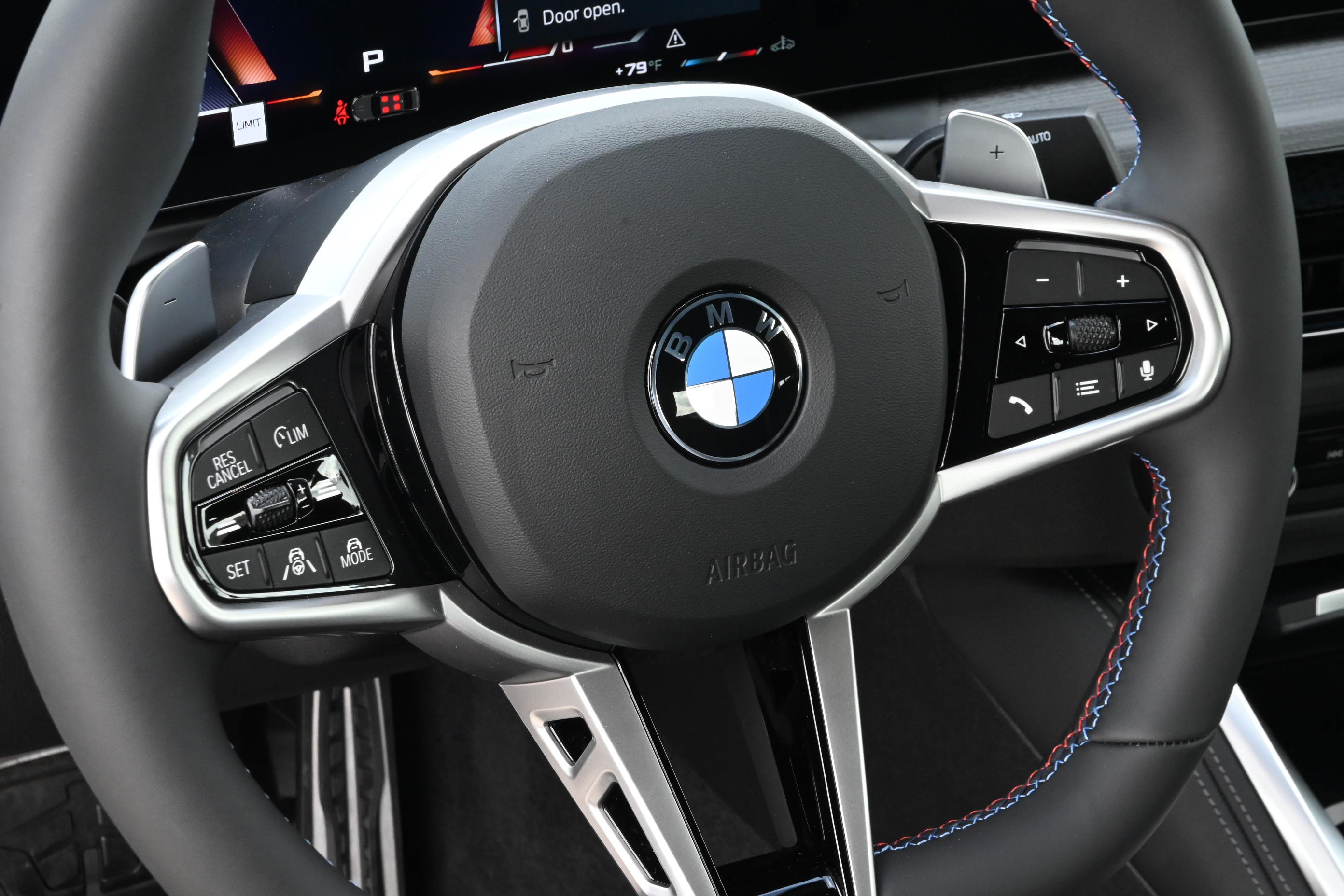 New 2026 BMW M440i Convertible RWD image 27