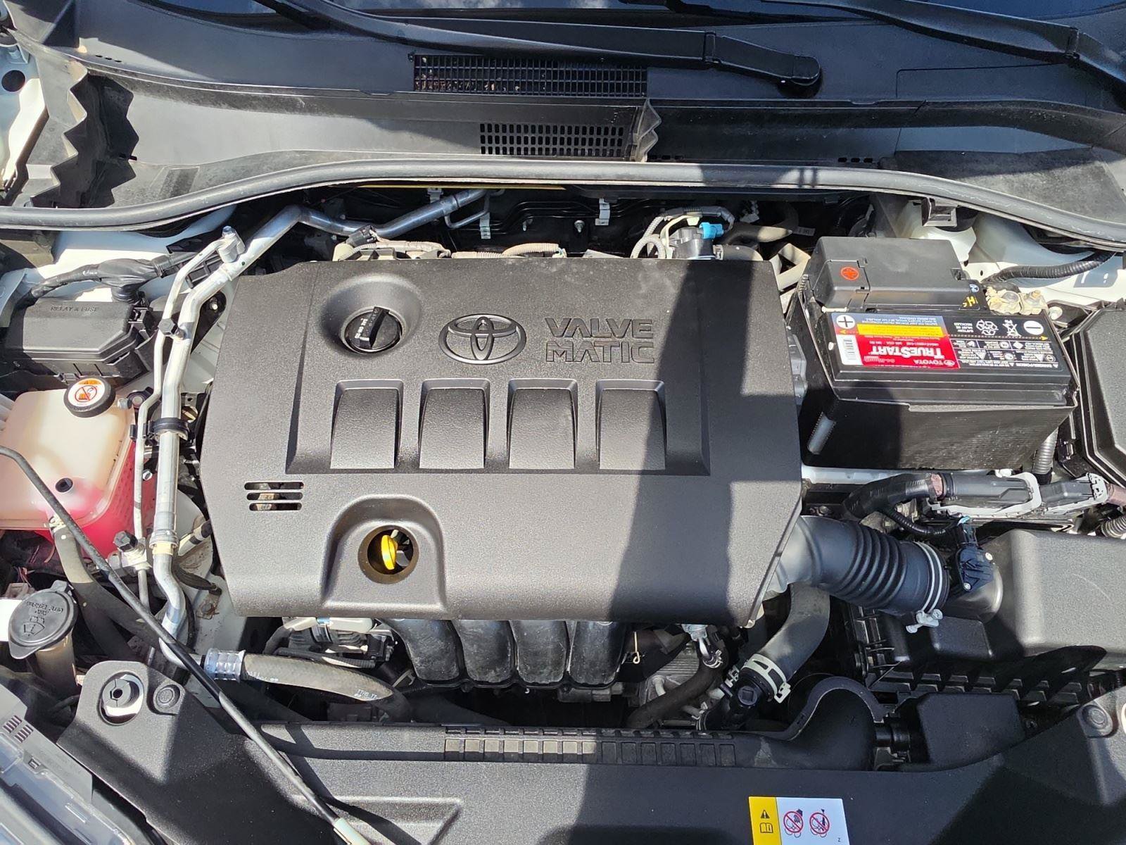 Used 2021 Toyota C-HR LE FWD image 28