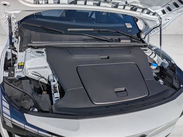 New 2026 Volvo EX30 Plus w/ Protection Package Premier image 18