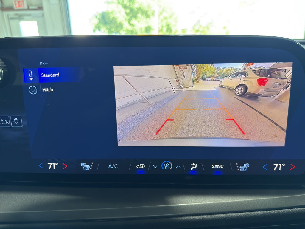 New 2026 Chevrolet Traverse LT w/ LPO, Floor Liner Package image 19