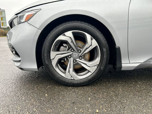 Used 2020 Honda Accord EX image 30