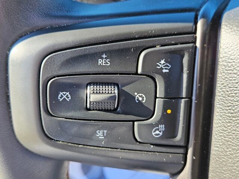 Used 2024 GMC Sierra 2500 AT4 w/ AT4 Premium Plus Package image 24