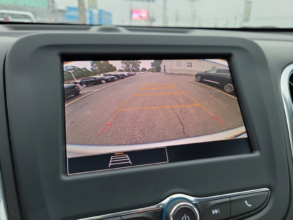 Used 2022 Chevrolet Equinox LT FWD image 34