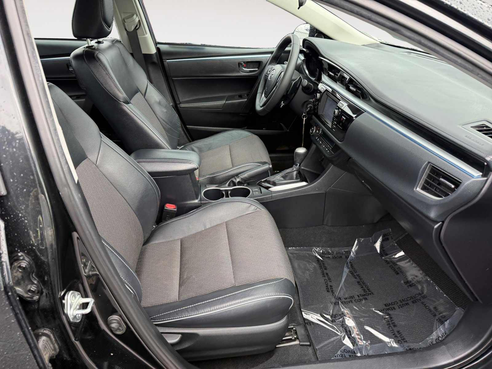 Used 2014 Toyota Corolla S FWD image 19