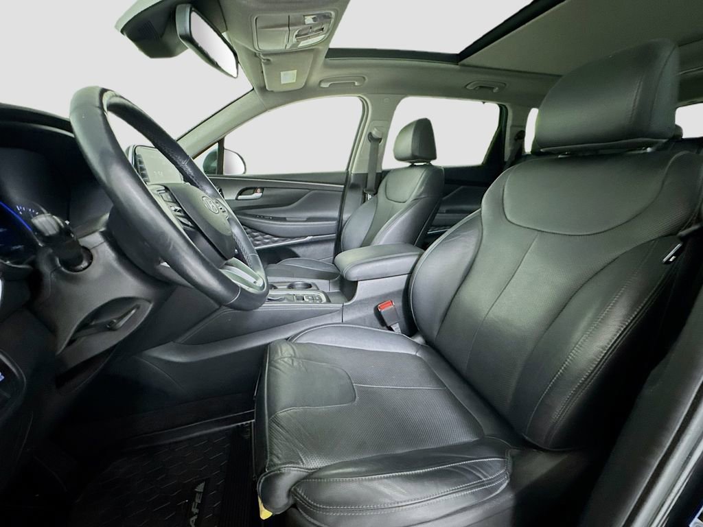Used 2019 Hyundai Santa Fe AWD image 11