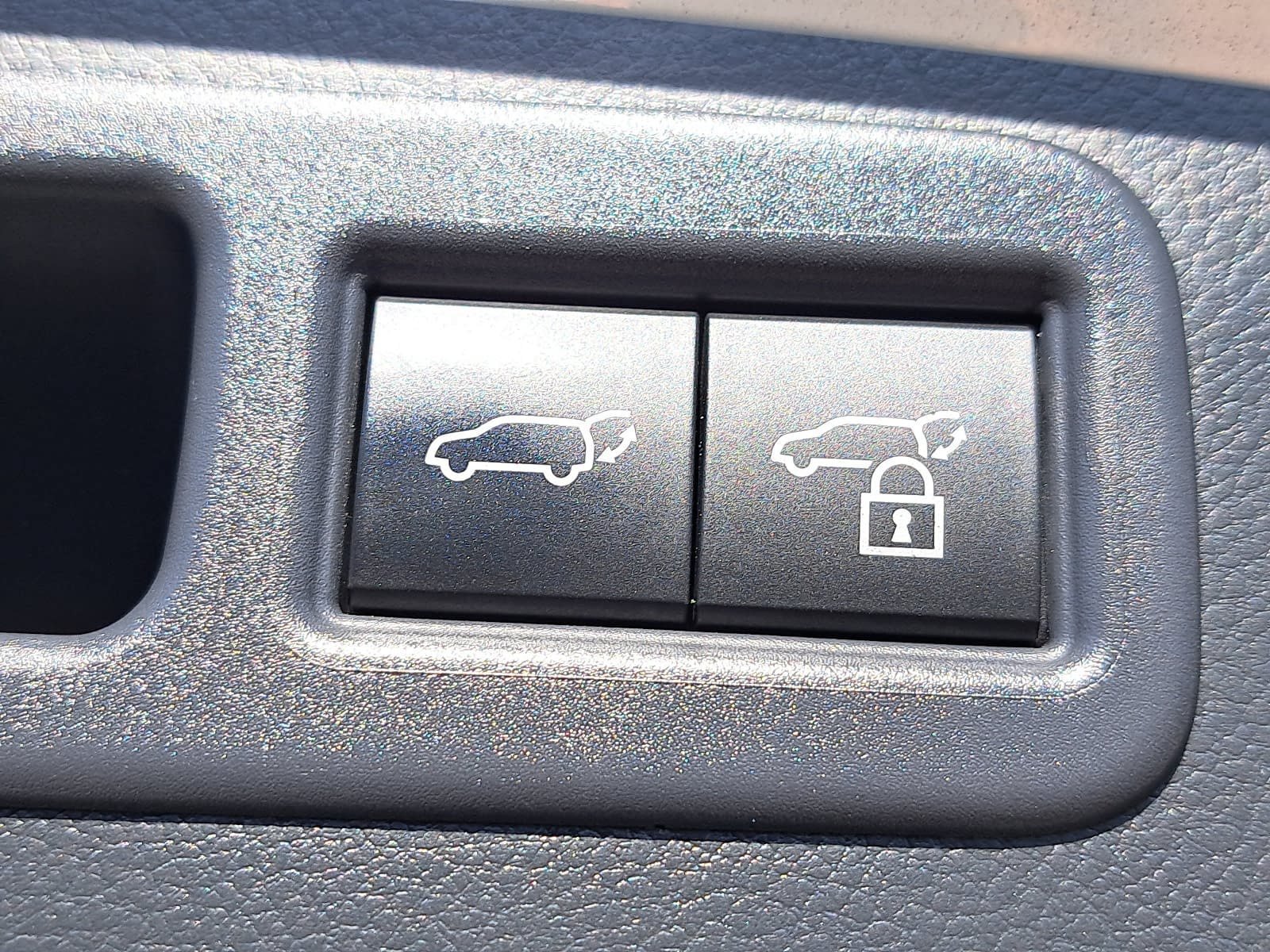 Used 2026 Lexus RX 450h AWD w/ Convenience Package image 15