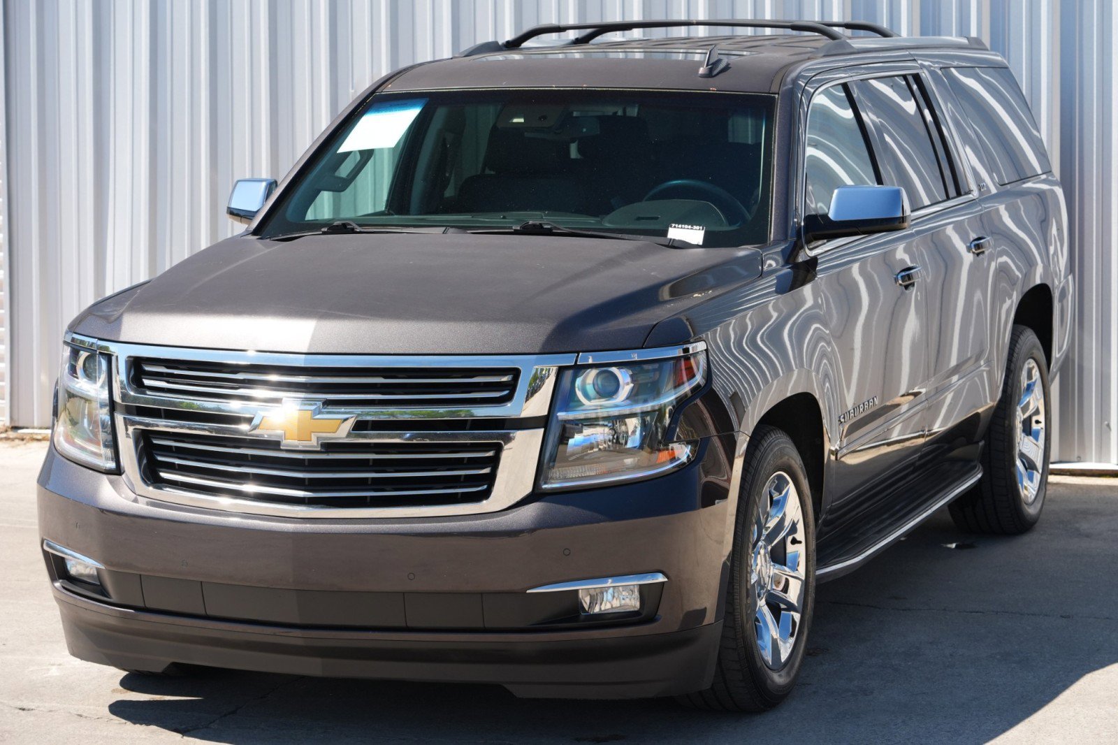 Used 2015 Chevrolet Suburban LTZ RWD image 52
