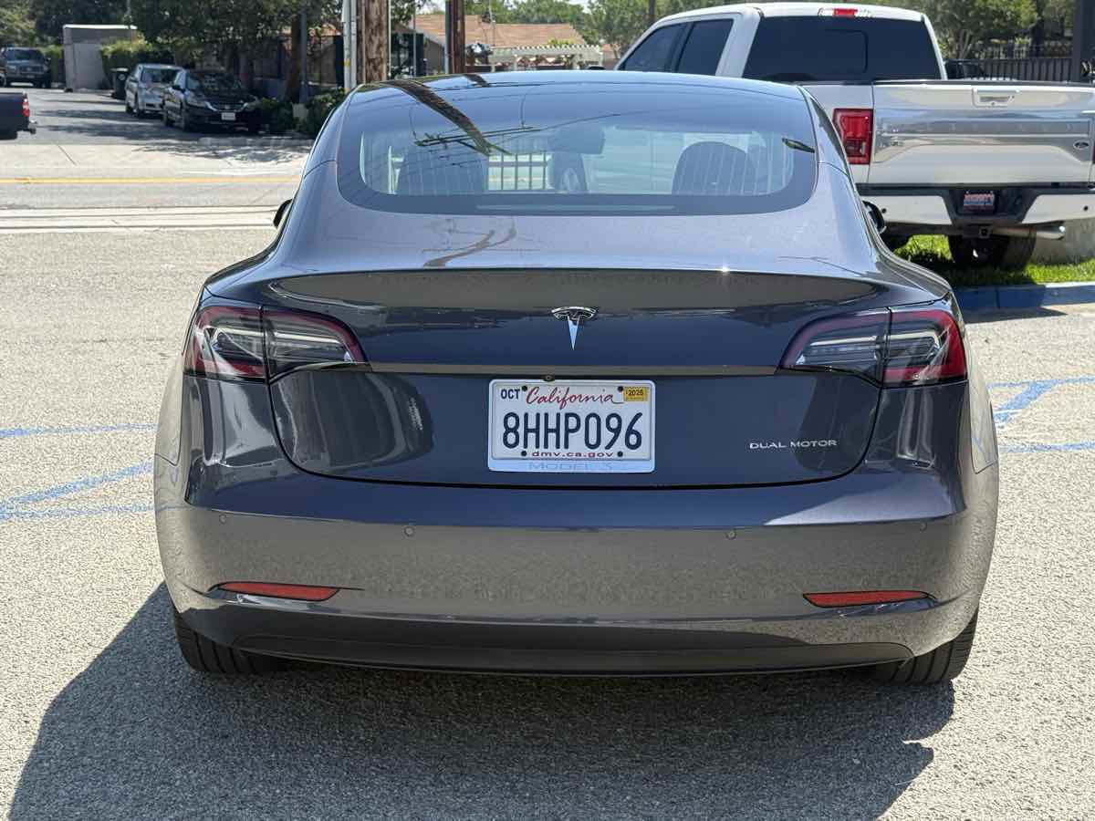 Used 2018 Tesla Model 3 Long Range image 26