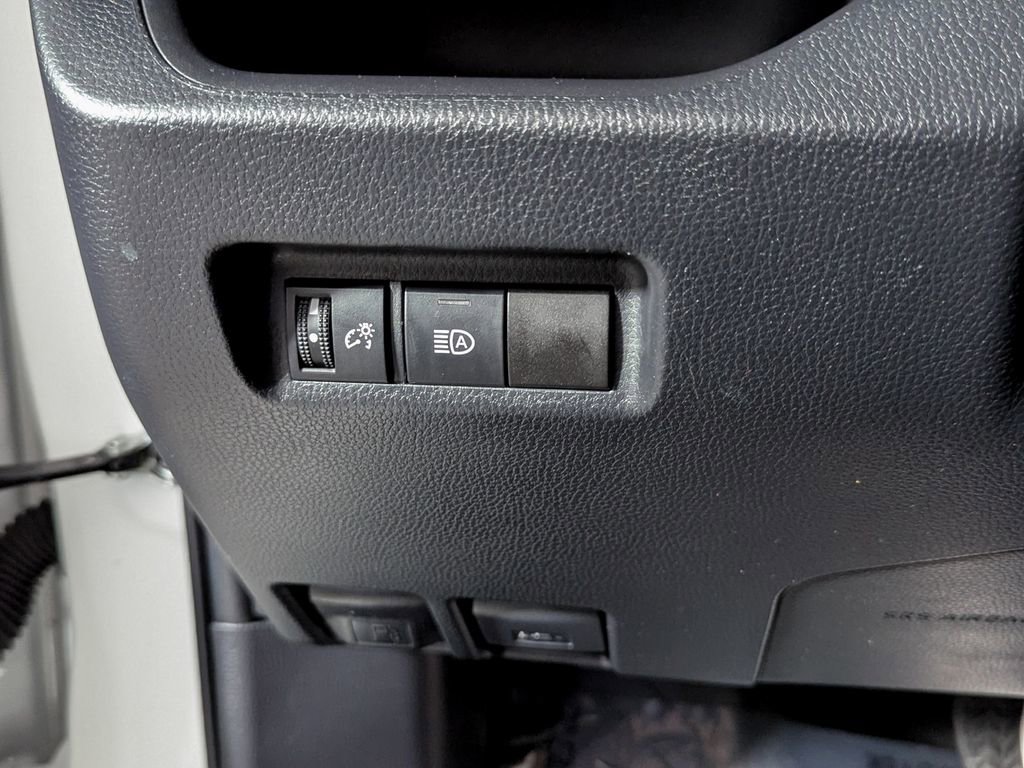 Certified 2024 Toyota RAV4 LE image 31