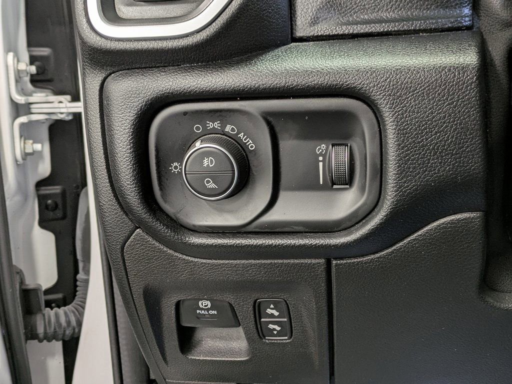 Used 2021 RAM 1500 Big Horn image 23