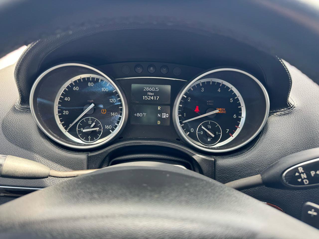 Used 2011 Mercedes-Benz GL 450 4MATIC image 17