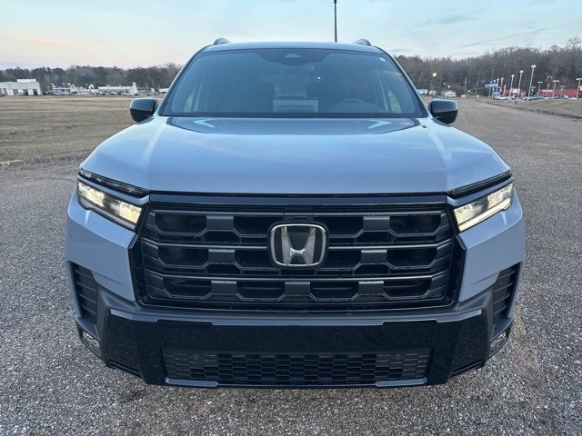 New 2026 Honda Pilot Sport image 6