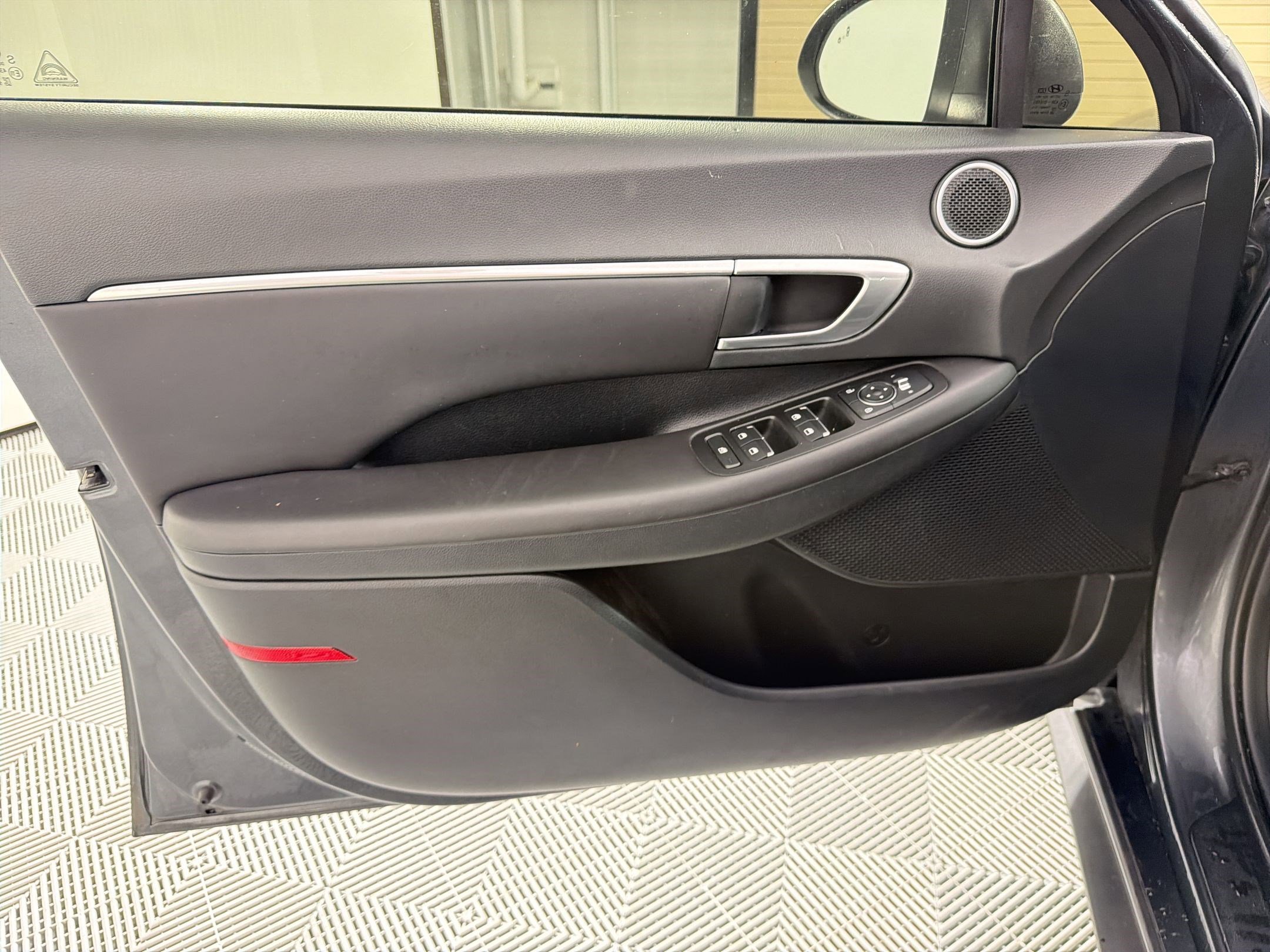 Used 2023 Hyundai Sonata Blue FWD image 13