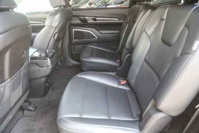 Certified 2024 Kia Telluride S w/ S Sunroof Package image 19