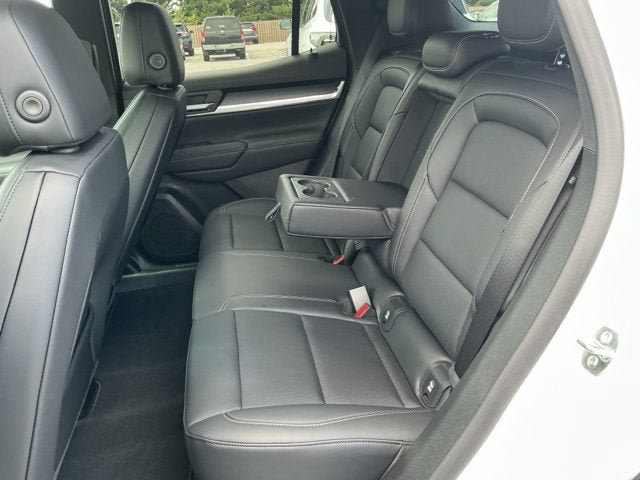 New 2027 GMC Terrain Elevation w/ Elevation Premium Package FWD image 15