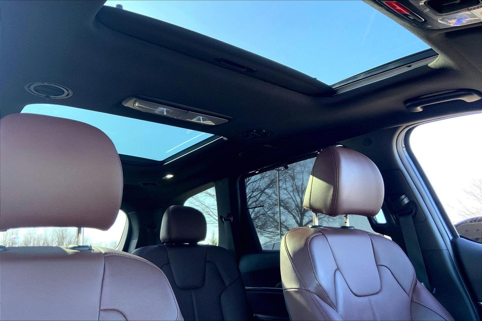 Used 2023 Kia Telluride SX image 12