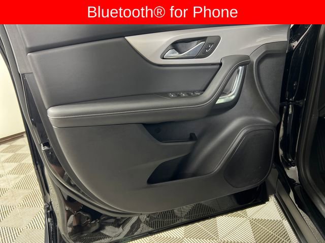 Used 2023 Chevrolet Blazer LT w/ Driver Confidence Package image 11