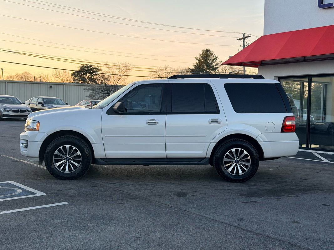 Used 2015 Ford Expedition XLT w/ Equipment Group 201A image 3