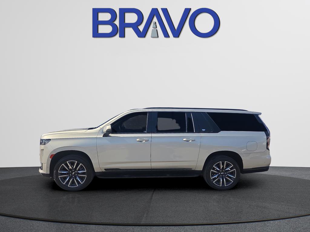 Used 2024 Cadillac Escalade ESV Sport RWD image 6