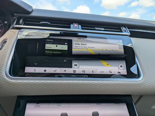 Used 2020 Land Rover Range Rover Velar S image 26