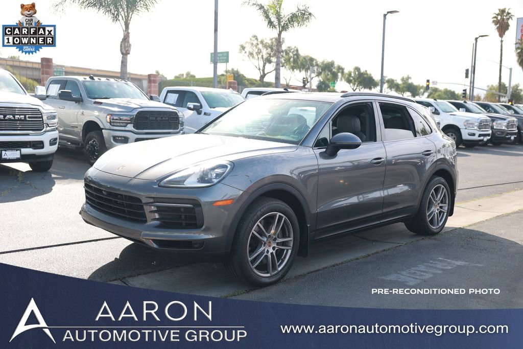 Used 2023 Porsche Cayenne Platinum Edition image 1