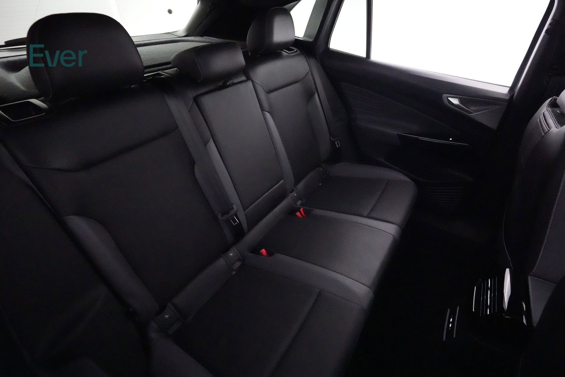 Used 2023 Volkswagen ID.4 Pro S image 5