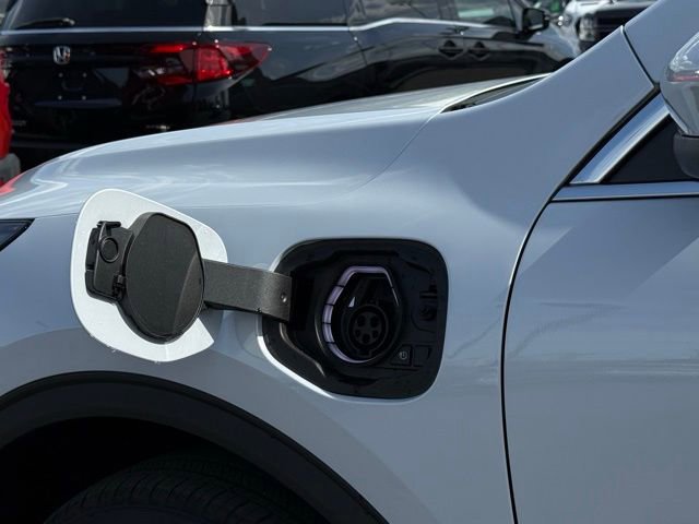 Used 2026 Ford Escape SE w/ Class II Trailer Tow Package FWD image 49