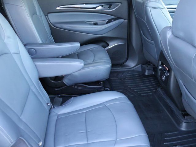 Used 2021 Buick Enclave Essence image 14
