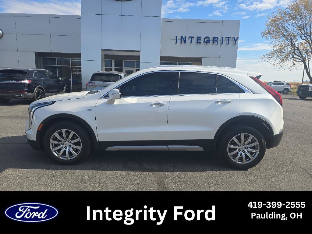 Used 2022 Cadillac XT4 Premium Luxury w/ Cold Weather Package AWD/4WD image 1