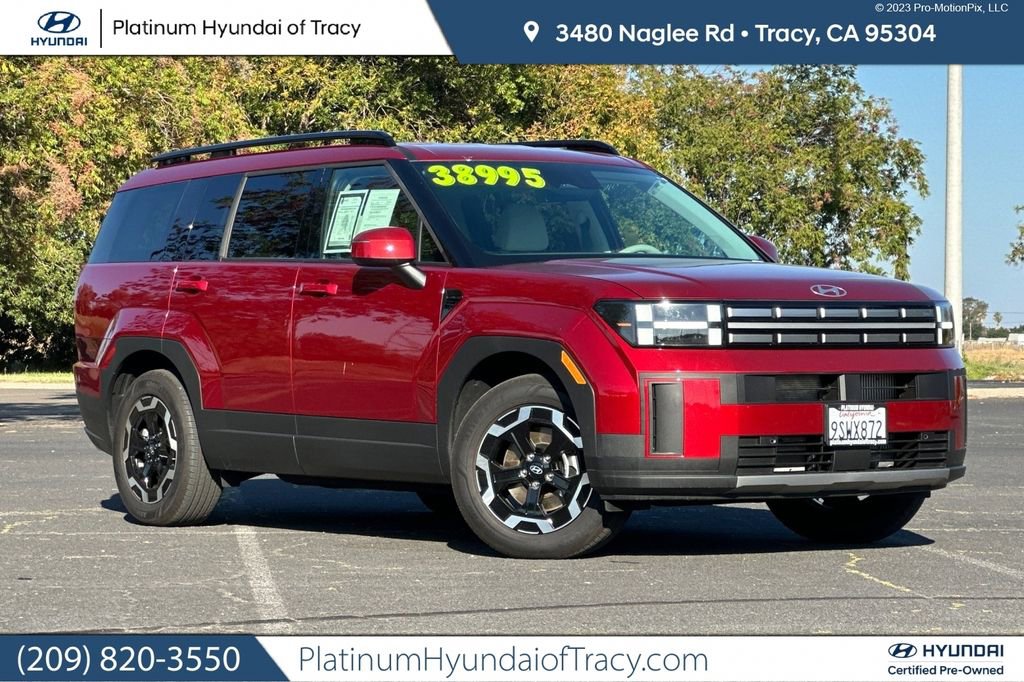 Used 2025 Hyundai Santa Fe SEL image 1