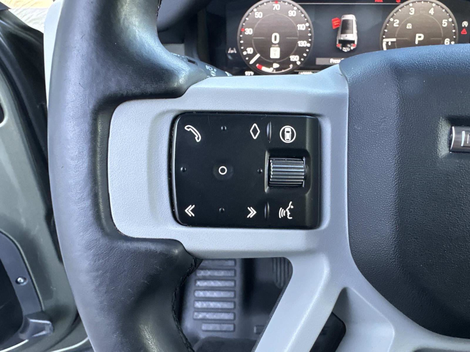 Certified 2024 Land Rover Defender 130 S image 32