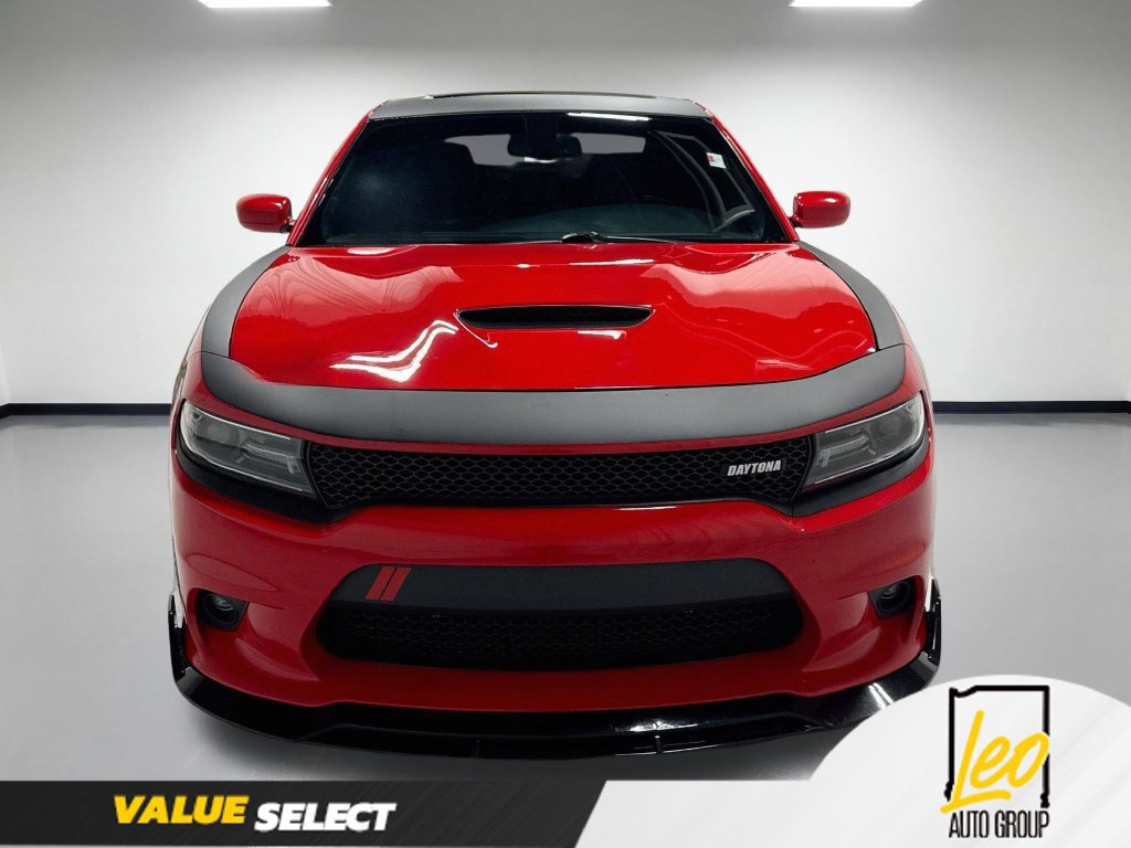 Used 2017 Dodge Charger R/T RWD image 2