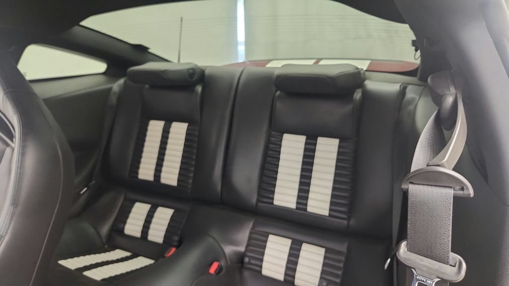 Used 2013 Ford Mustang Shelby GT500 RWD image 41