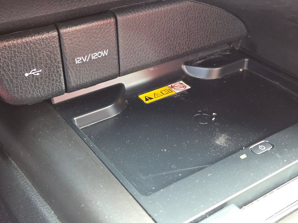 Used 2022 Toyota Camry XSE w/ Navigation Package FWD image 15