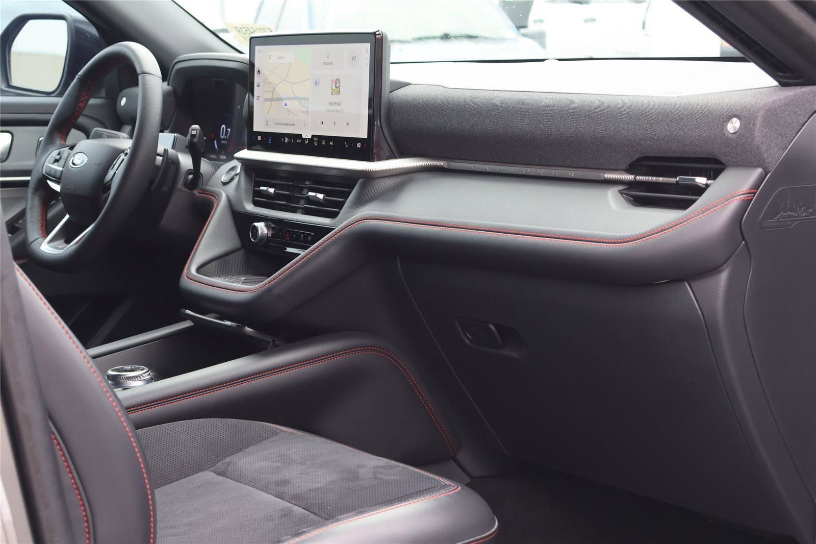 Certified 2025 Ford Explorer ST image 43