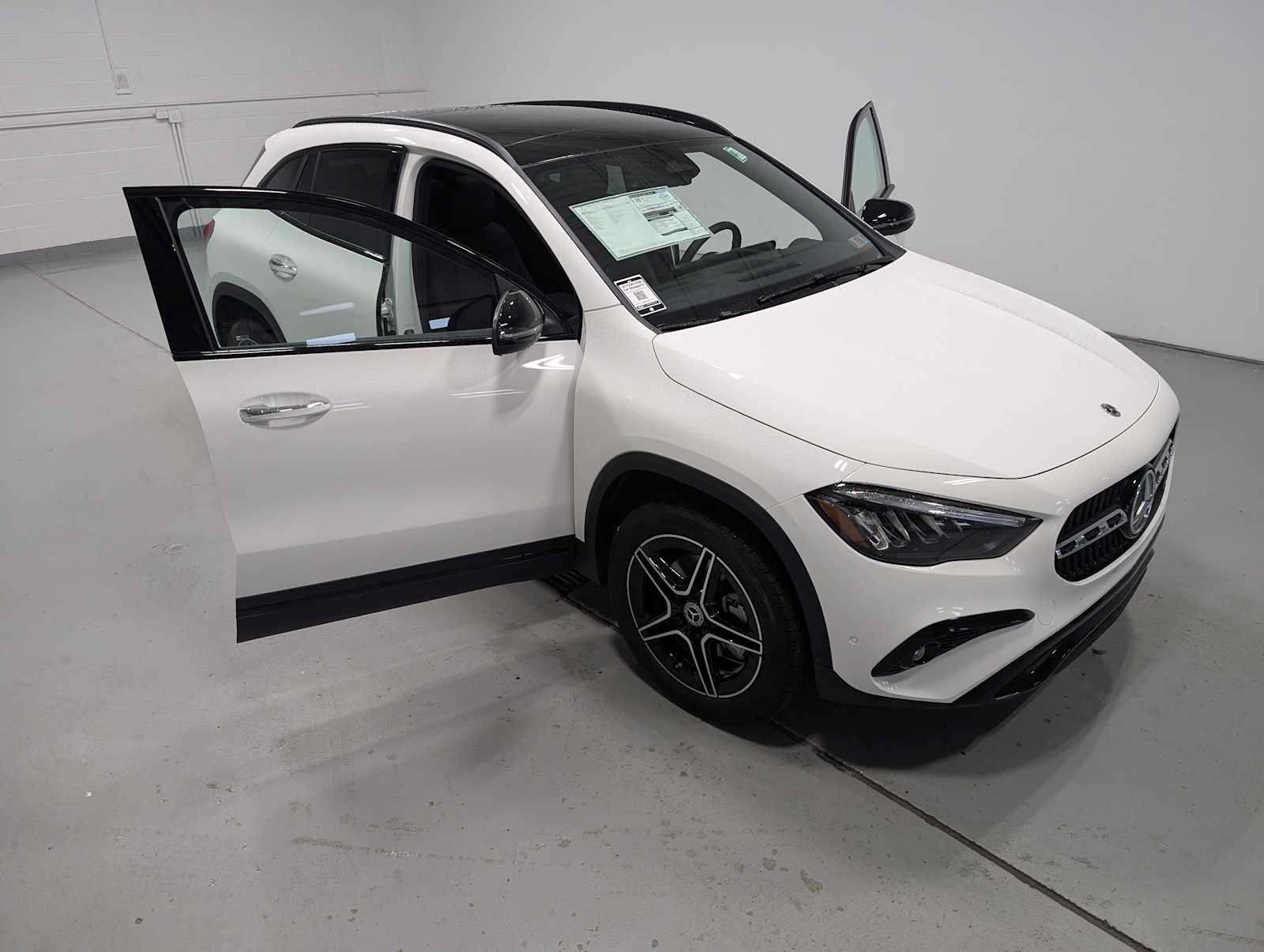 New 2026 Mercedes-Benz GLA 250 4MATIC image 14
