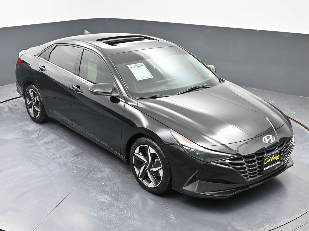 Used 2022 Hyundai Elantra Limited image 43