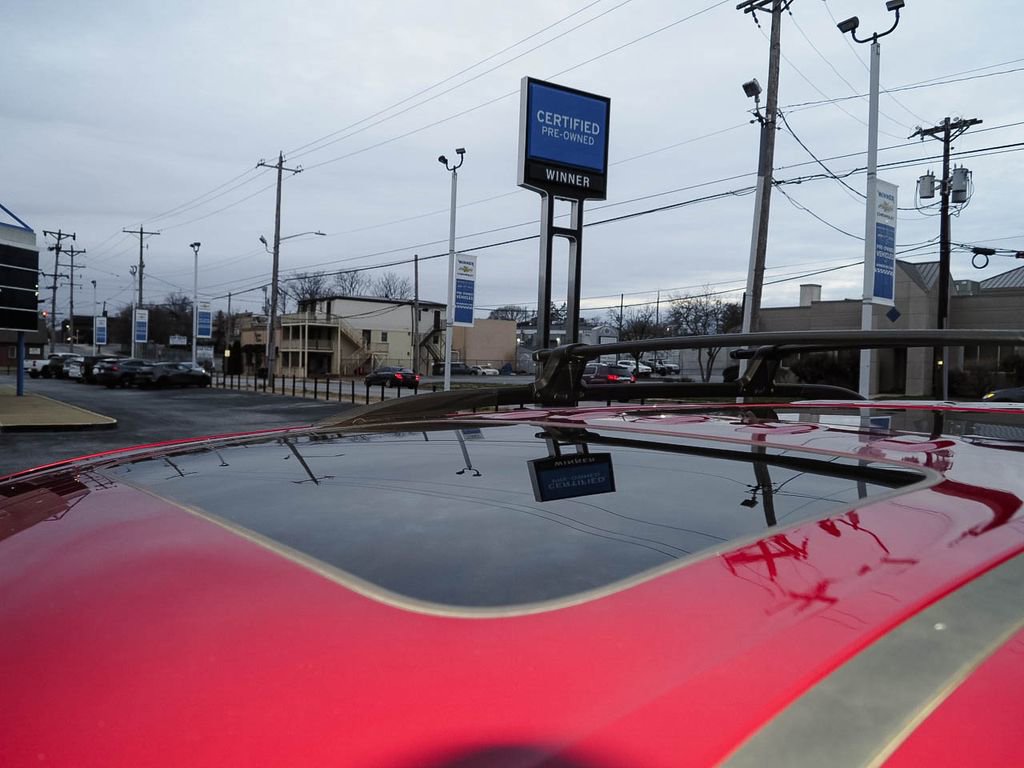 Used 2023 Chevrolet Traverse RS image 10