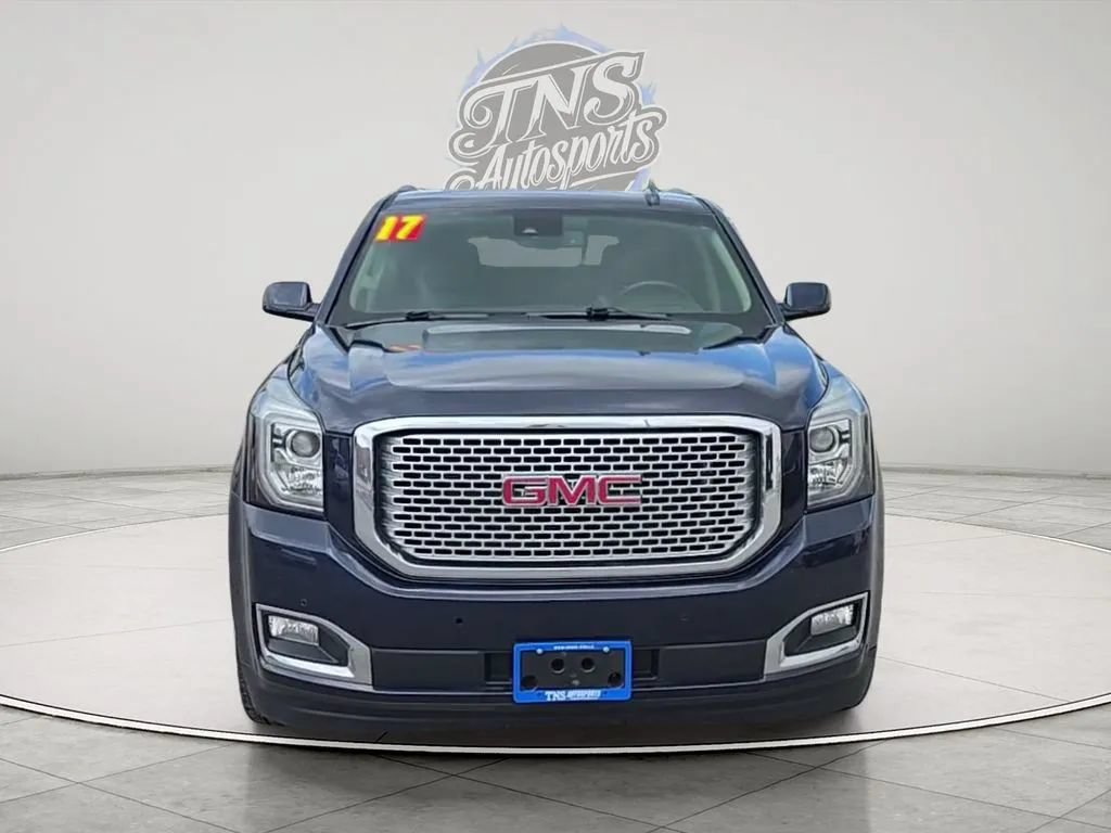 Used 2017 GMC Yukon Denali w/ Open Road Package AWD/4WD image 2