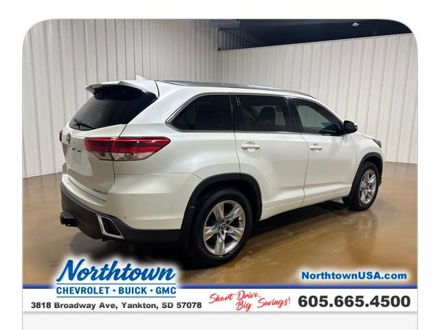 Used 2018 Toyota Highlander Limited image 6