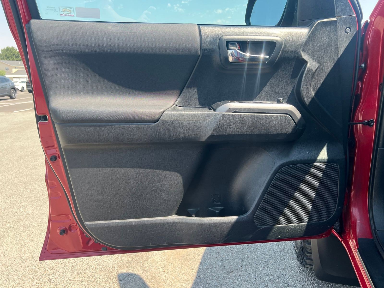 Used 2020 Toyota Tacoma 4x4 Double Cab image 10