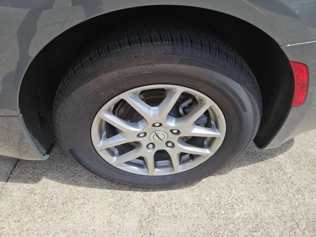 Used 2025 Chrysler Pacifica Select FWD image 26