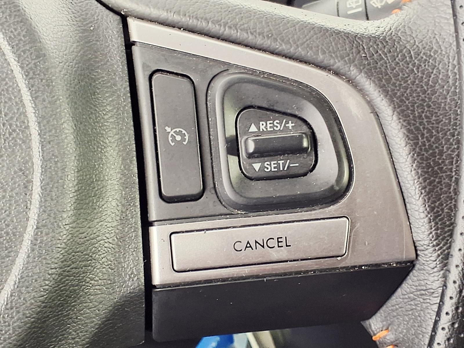 Used 2017 Subaru Crosstrek 2.0i Premium AWD/4WD image 18