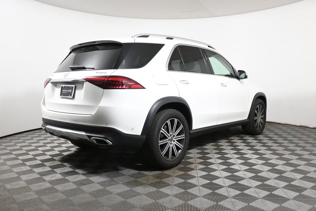 Used 2025 Mercedes-Benz GLE 450e 4MATIC image 7