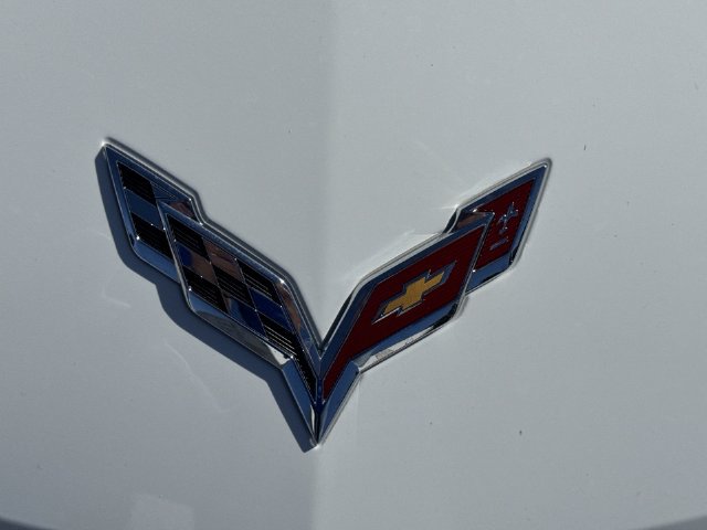 Used 2017 Chevrolet Corvette Stingray Coupe w/ 1LT RWD image 28