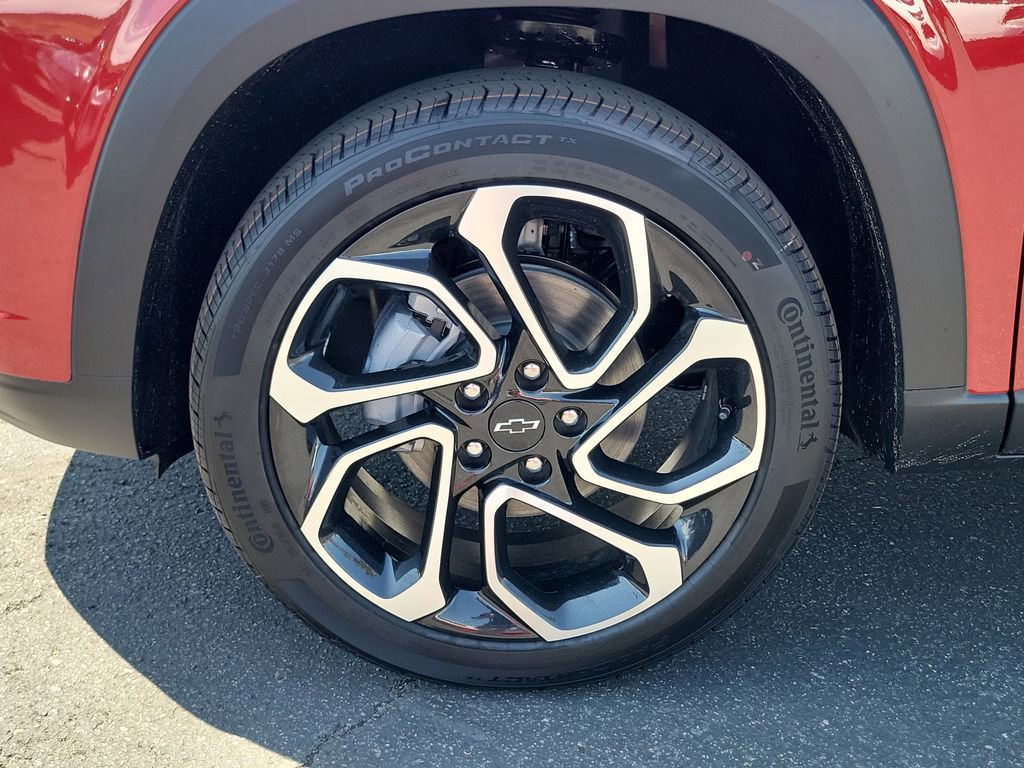 New 2026 Chevrolet Trax RS w/ Driver Confidence Package FWD image 22
