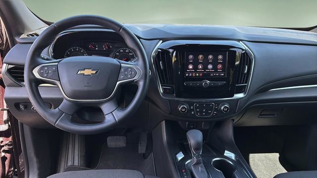 Used 2023 Chevrolet Traverse LT image 11
