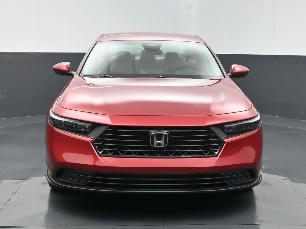 Certified 2025 Honda Accord LX image 4